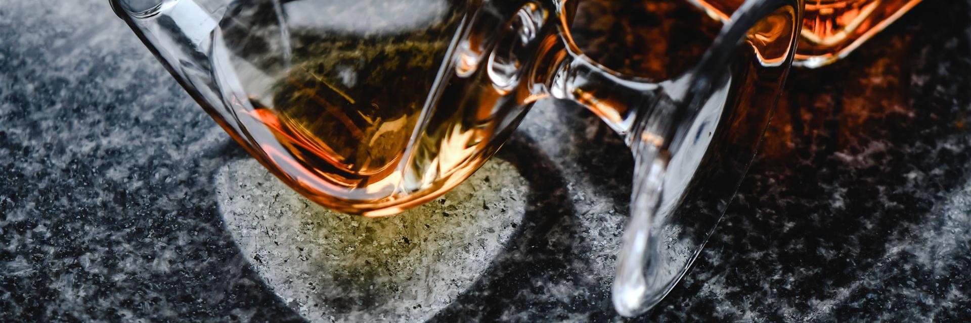 Kostenloses Stock Foto zu alkoholisches getränk, cognac, flasche